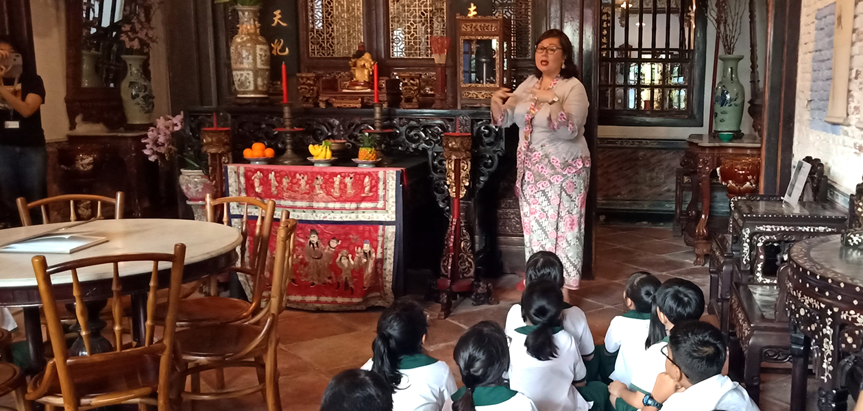 On Being a Docent at the NUS Baba House: Volunteering at a Heritage Home